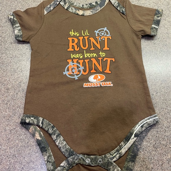 NWOT Mossy Oak Set of (2) Hunting Theme Creepers, Infant 18 months - Picture 5 of 7